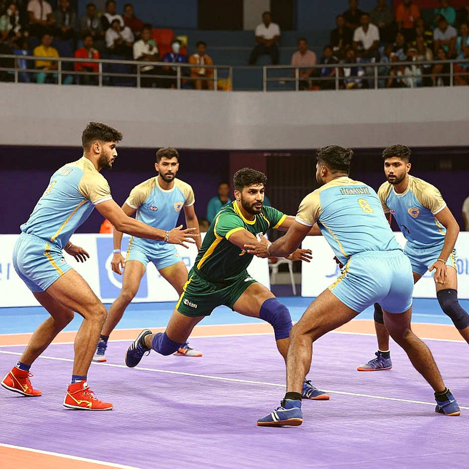 नाइजीरिया ग्रुप A में चौथा है और उसने एक रेड भी नहीं की — अहमदाबाद का टेबल पढ़ने का सही तरीका