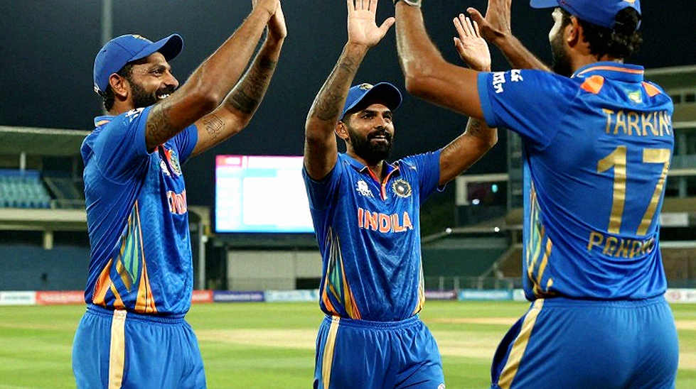 31 गेंद, 69 रन और दो अधूरे स्पेल: न्यूजीलैंड में भारत की 2-0 बढ़त का असली हिसाब 31 गेंद, 69 रन और दो अधूरे स्पेल: न्यूजीलैंड में भारत की 2-0 बढ़त का असली हिसाब